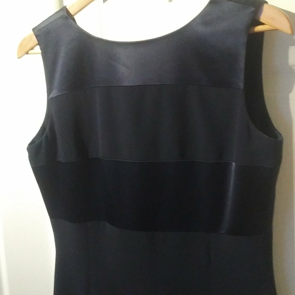 Evening dress_ - Picture 3 of 5